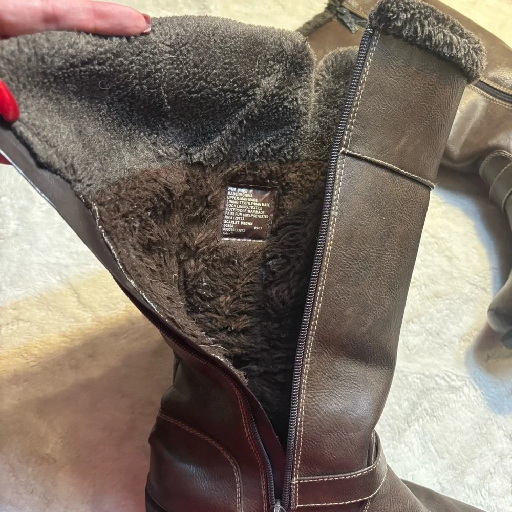 Totes Winter Boots Size 9 Scarlet Brown Faux Fur Lining Calf Height Side Zip
